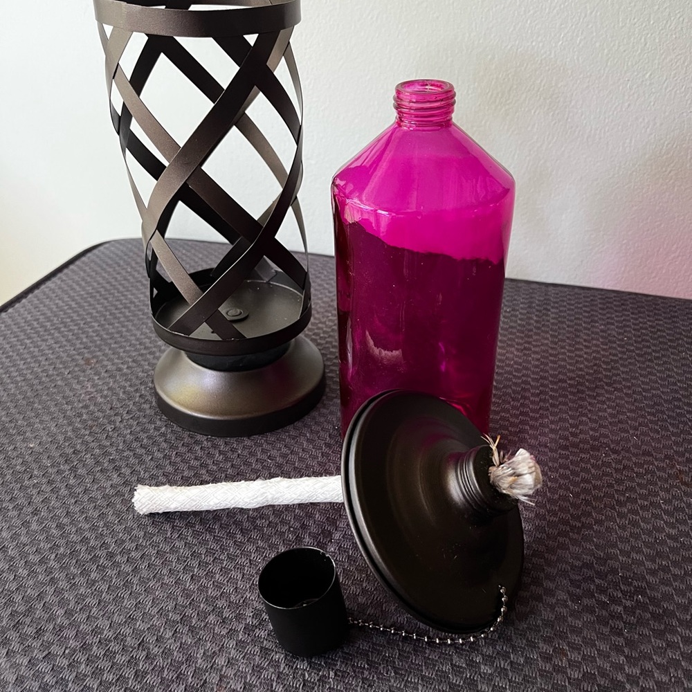 Outdoor Lanterns for Oil or Citronella Fluid - Picture 4 of 4